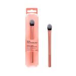 Best Concealer Brush for Under Eyes to Brighten and Hide Dark Circles