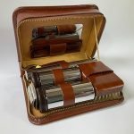 Vintage Mens Grooming Kit: Timeless Elegance for Modern Style